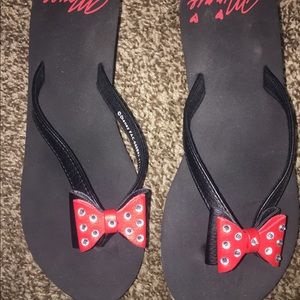 Disney sandals size 8